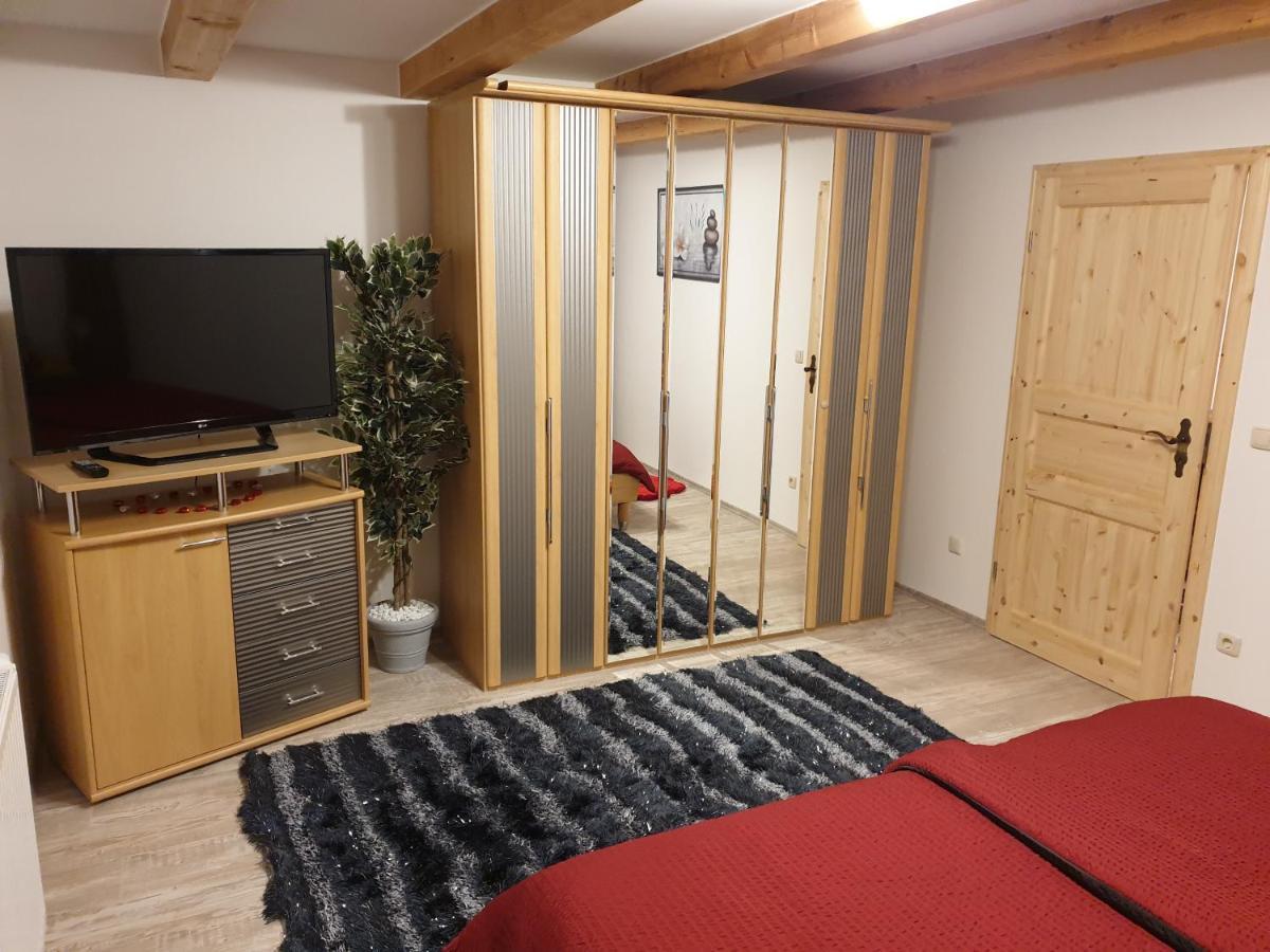 Martin'S Ferienwohnung Furth im Wald Exterior photo